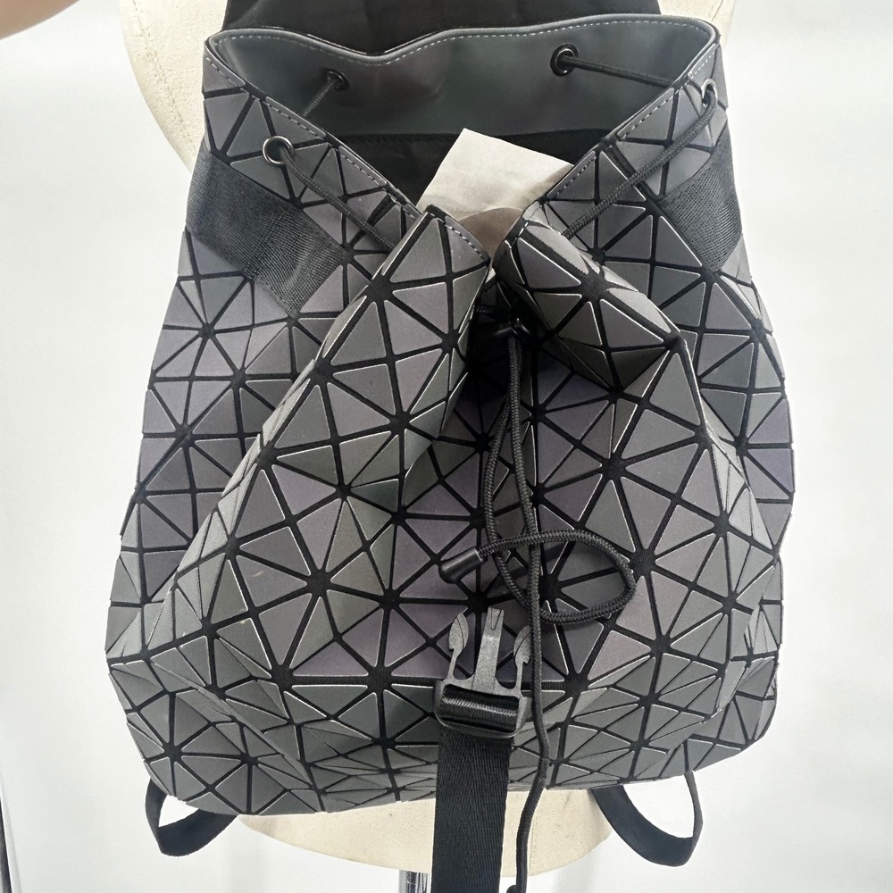 Geometric Prism Backpack Black Foldover Drawstring Bag‎ Women's Fashion - Picture 6 of 7